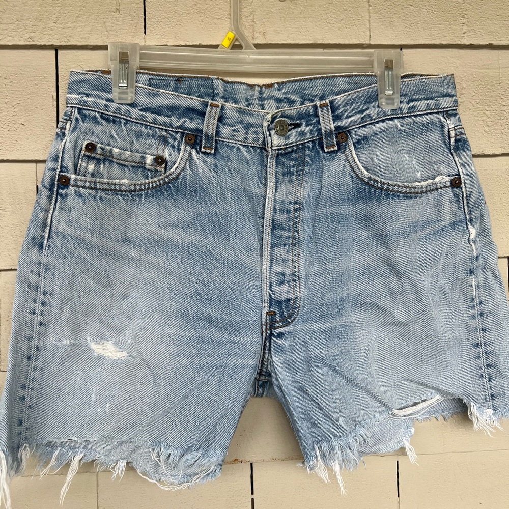 Vintage Levi’s 70’s button fly denim cutoff shorts 30 inch waist
